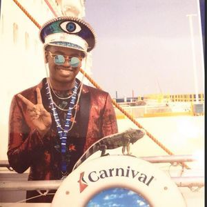 Meet your Posher, Jerry